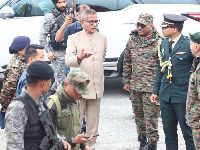 Hon'ble Governor of Sikkim Mr. Om Prakash Mathur today visited the Yakla Darre